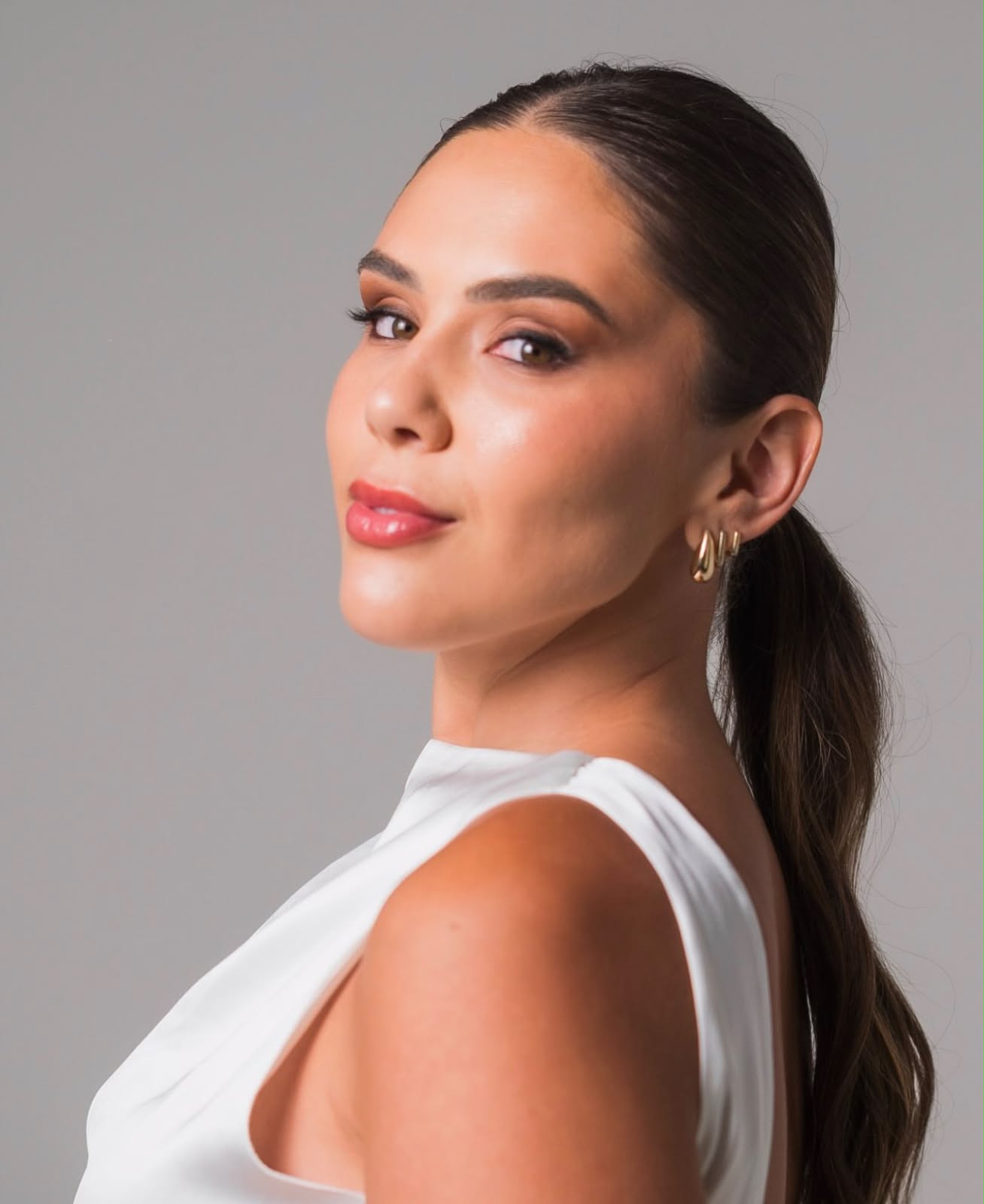 Dra. Tatiana Militz em retrato de perfil